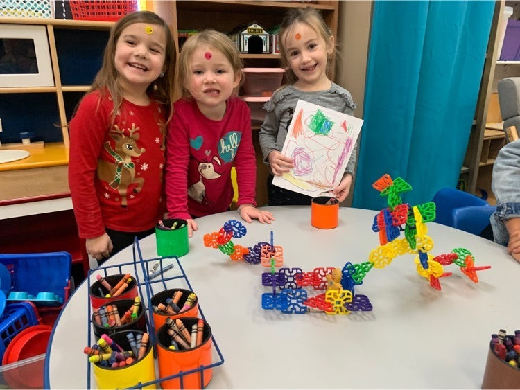 After reading the book “How to Catch an Elf”, Webster Preschoolers in Mr. Schmitz’s class designed and built traps before trying them out!