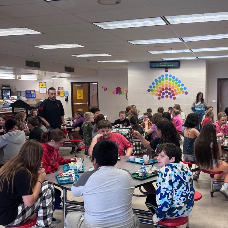 Webster and Stewart 5th graders enjoyed their tour of YMS!  Thank you YMS staff and students for welcoming us and helping us get ready for next year!  