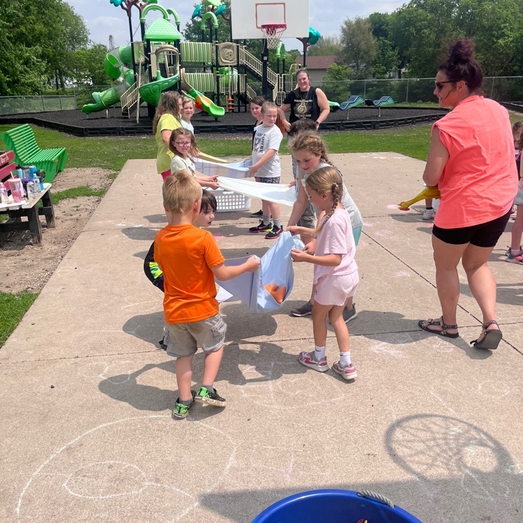Lots of laughs, smiles, and FUN at Webster's Field Day!  Thanks parents and volunteers for helping make it a GREAT day! 