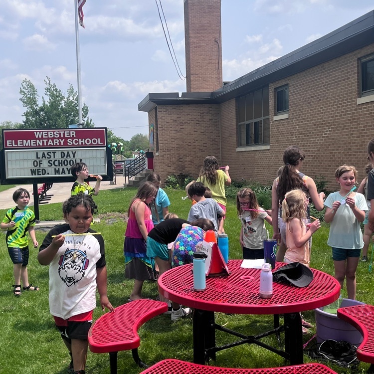 Lots of laughs, smiles, and FUN at Webster's Field Day! Thanks parents and volunteers for helping make it a GREAT day!