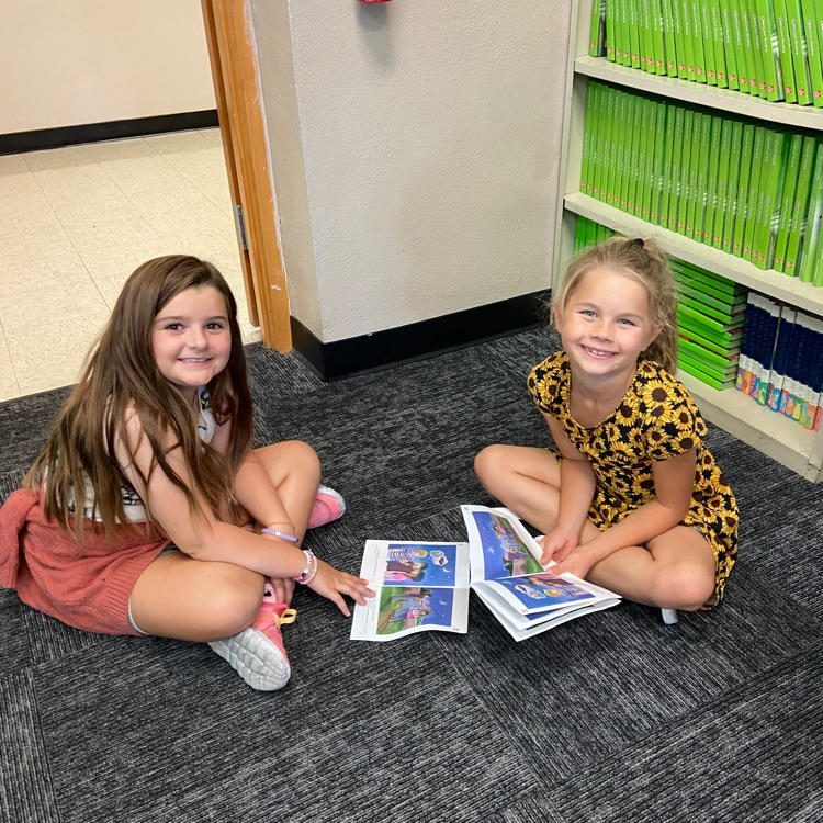 Second graders at Beadle love to partner read!